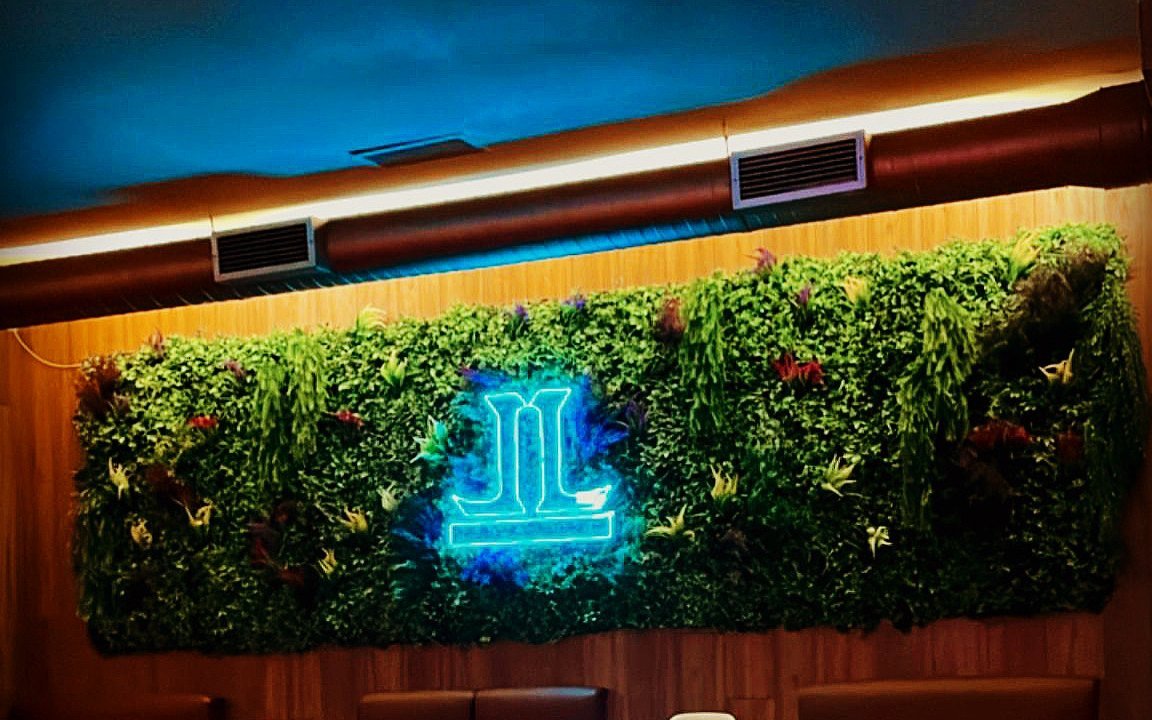Loyal Lounge