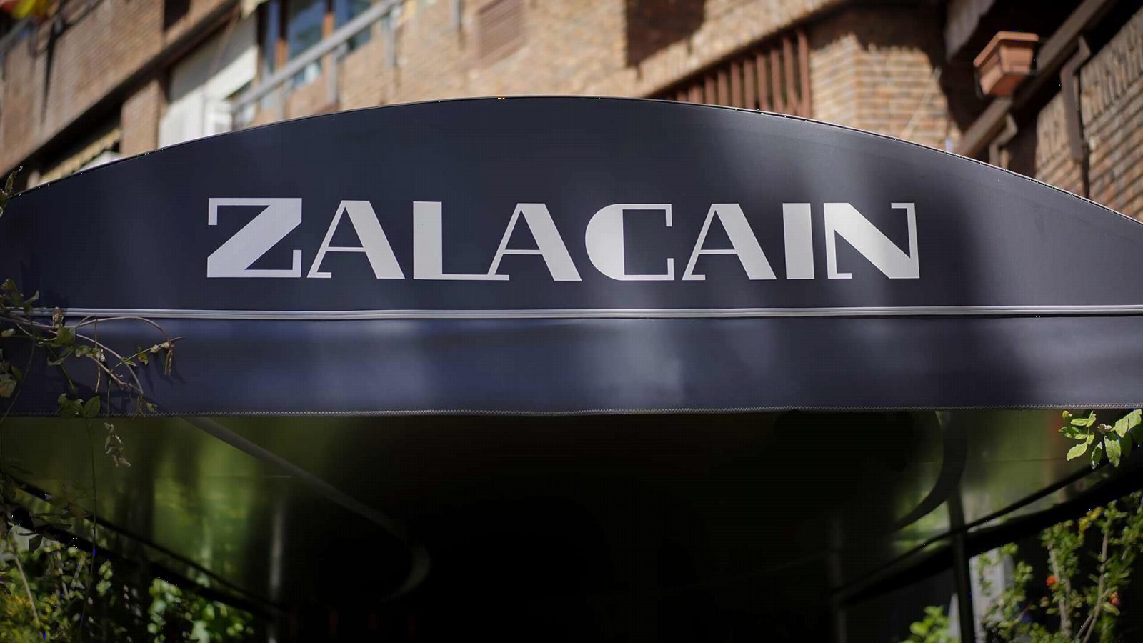 Zalacaín: gallery