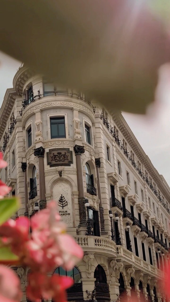 Four Seasons: gallery